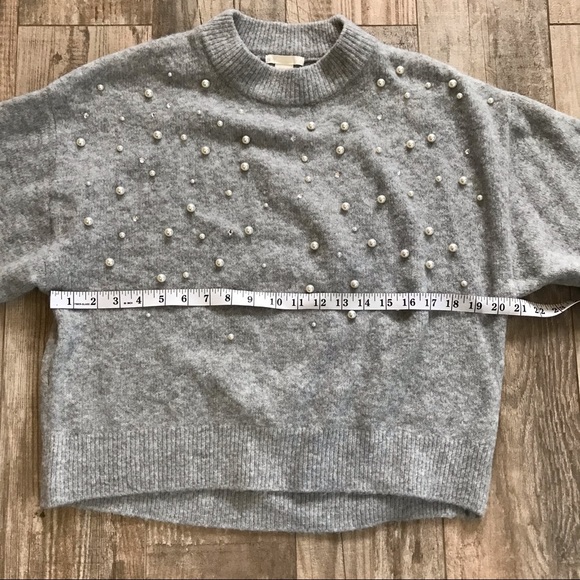 H&M Pearl Accent Wool Blend Gray Pullover Sweater Dressy Modern Preppy - Picture 9 of 11